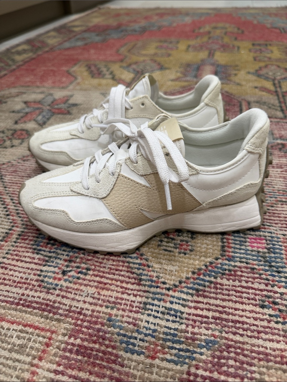 Women’s New Balance 327 Neutral Leather & Suede Runner Sneakers - White/Cream